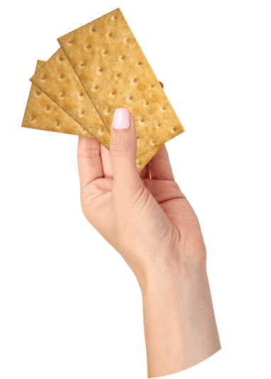 crackers in hand